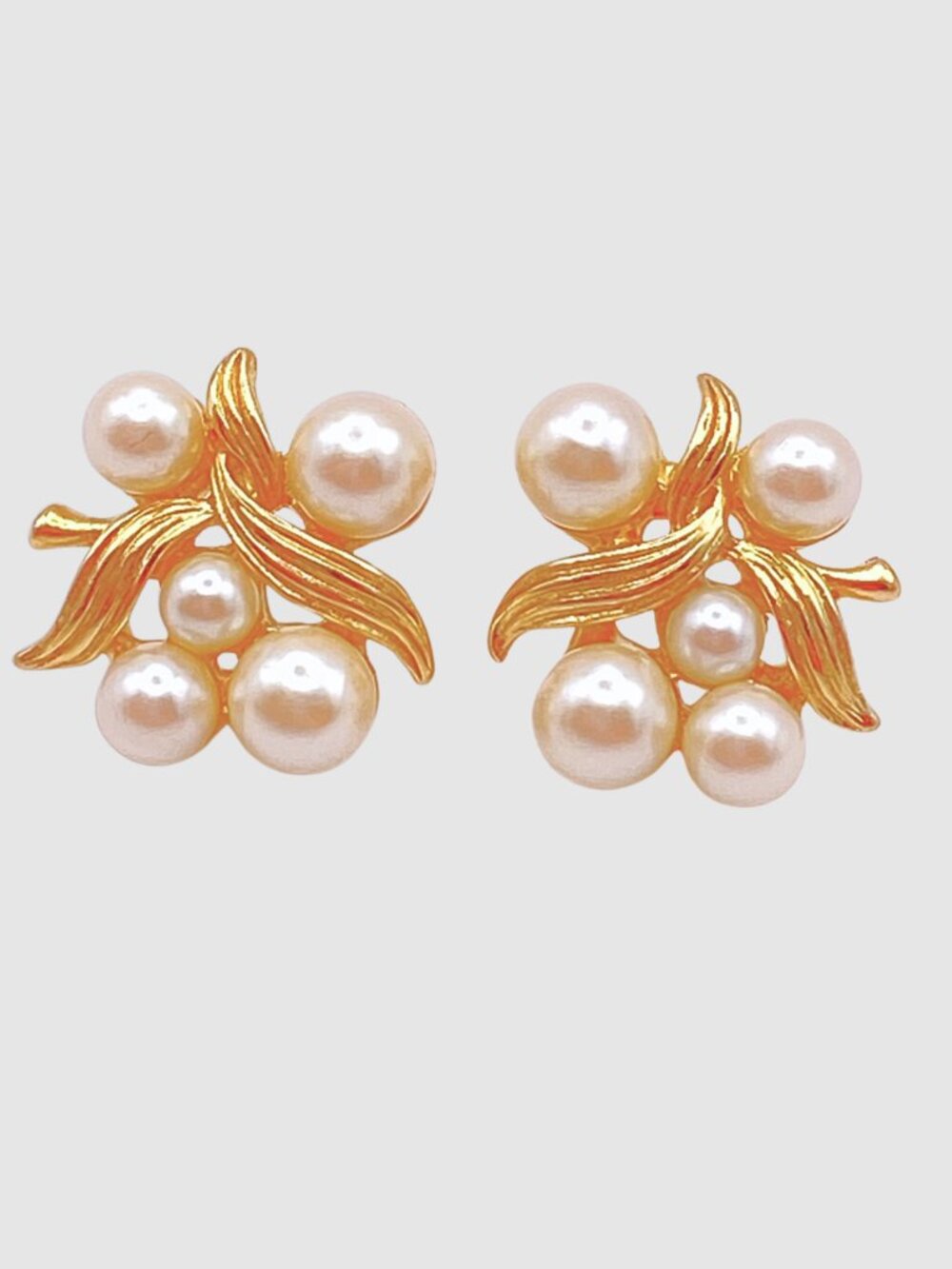 Vintage Richelieu Faux-Pearl & Goldtone Leaf Cluster Pierced Earrings Signed